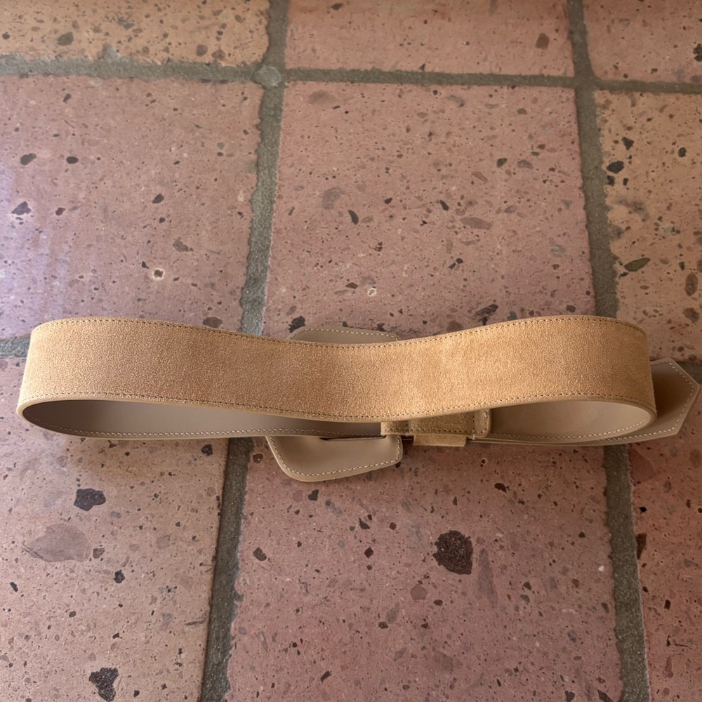 B-Low The Belt Light Taupe Bret Nubuck Belt - Picture 2 of 8